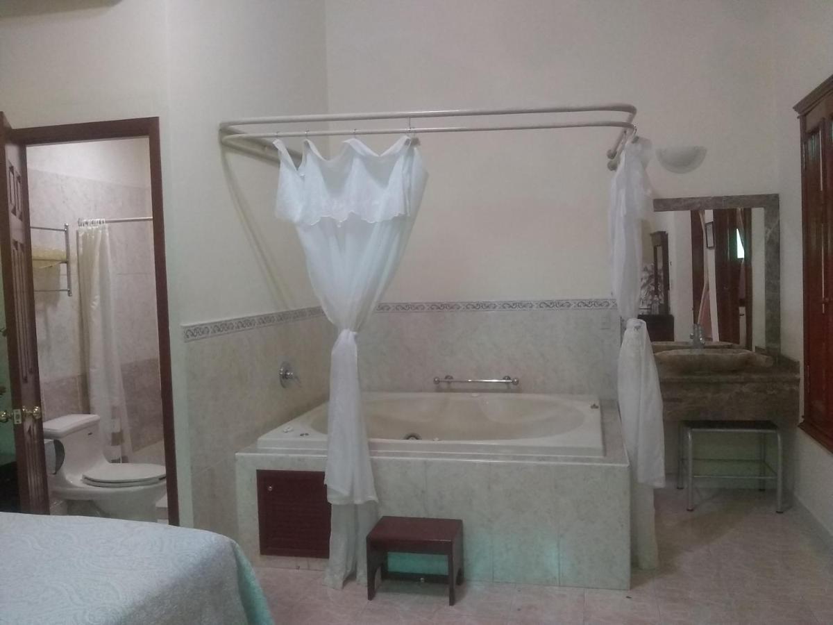 Hotel Casona Misiones Querétaro Esterno foto