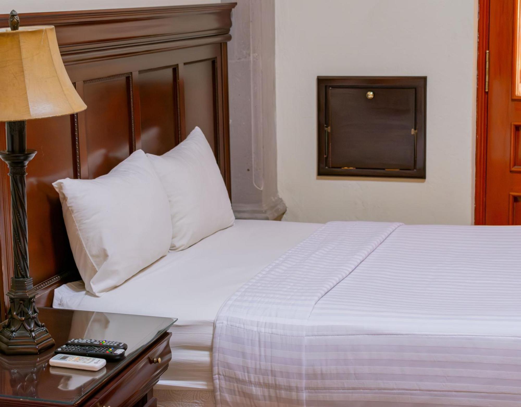 Hotel Casona Misiones Querétaro Esterno foto